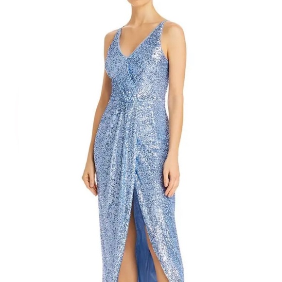 Aqua Women’s Formal Dress Size 8 Blue Allover Sequins Long Wrap Evening Gown NWT - Picture 4 of 13
